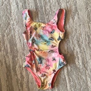 Disney store swim suit size 3T. Beautiful! Never worn!